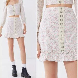UO Love Struck Floral Hook + Eye Mini Skirt Size XS